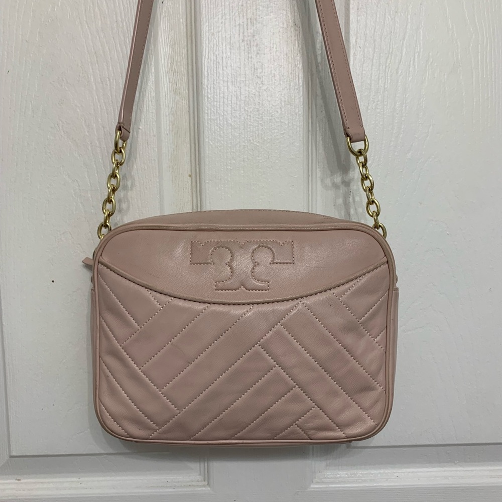 Tory Burch Pink crossbody purse